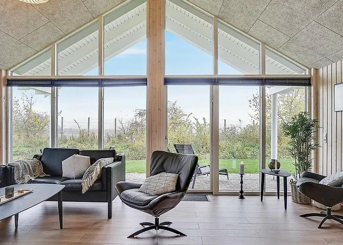 10 Person Holiday Home In Hasselberg